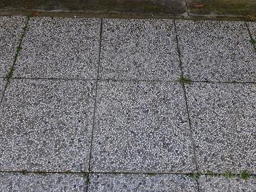 mattonelle autobloccanti 50x50x4