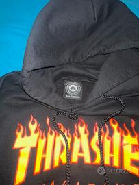 Felpa nera Thrasher