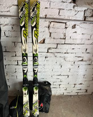 Sci Rossignol X-Fight 2 (165 cm) con attacchi