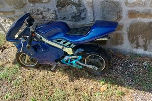 Minimoto blu mai usata, carenatura messa bene