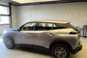 Peugeot 2008 PureTech 130cv pari al nuovo