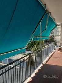 Coppia di tende da sole a bracci estensibili