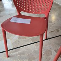 sedie e sgabelli impilabili in polipropilene 