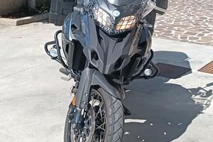 Moto touring Benelli TRK 502x - 2022