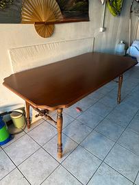 Tavolo grande in legno stile classico 180x93