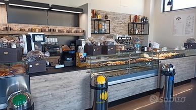 Laboratorio + punti vendita