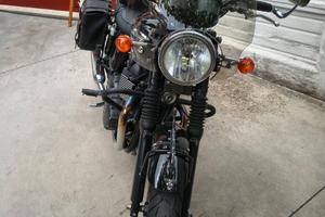 Triumph Bonneville T100 Black 865