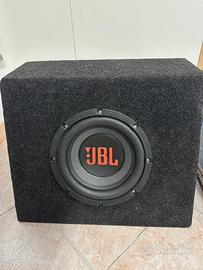 Subwoofer JBL con cassa