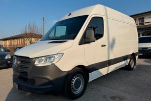 Mercedes-benz Sprinter F37/35 317 CDI F RWD TA Fur
