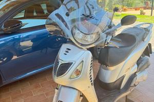 Sh125 grigio.