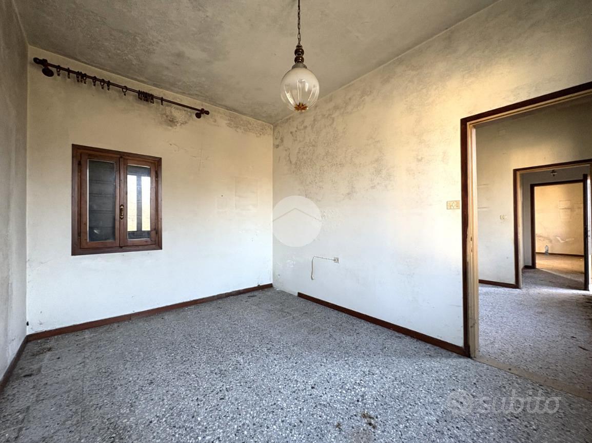 VILLA SINGOLA A TREVISO - Vista 2