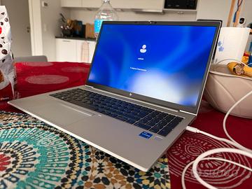 HP EliteBook 850 G8 - i7-1165G7 32/512GB