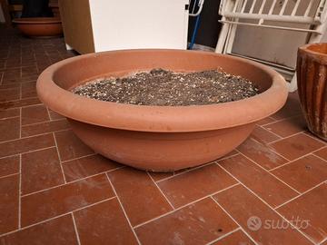 Ciotole in plastica per fiori 