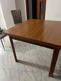 Mobili tavolo quadrato a libro misure 100x100