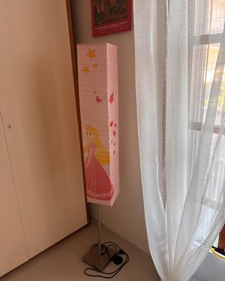 Piantana cameretta bambina