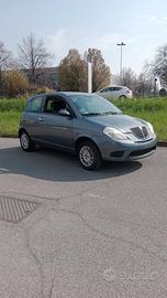 Lancia Ypsilon 1.4 Oro