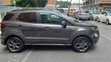 Auto ecosport st line