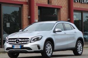 MERCEDES GLA 200 2019
