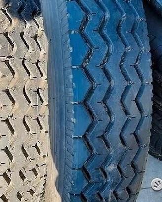 Coppia di pneumatici nuovi 7.50 16 sava