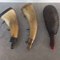 corni porta polvere e pallini XIX secolo