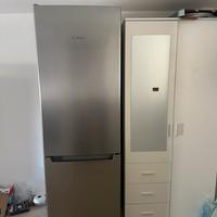 Frigorifero combinato Bosch Serie 2 KGN36NLEA