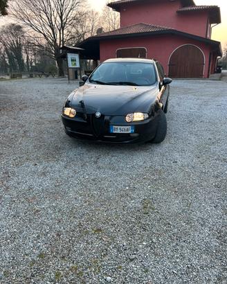 Alfa 147