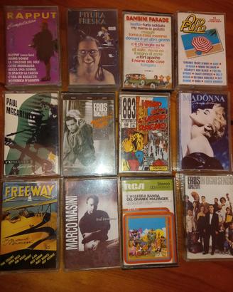 Audio cassette vintage funzionanti