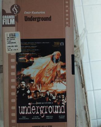VHS film Underground (di Emir Kusturica)