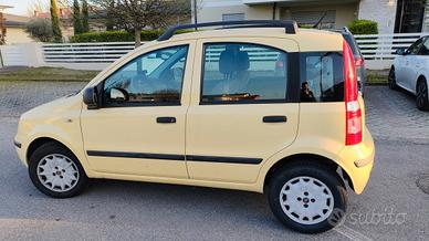 Fiat Panda benzina/metano 2011 € 4000