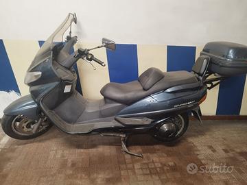 Suzuki Burgman AN400