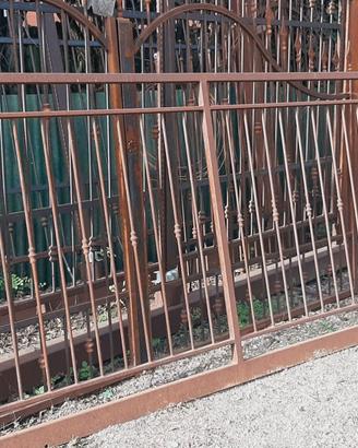 Cancello scorrevole in ferro di 500 x 160 h