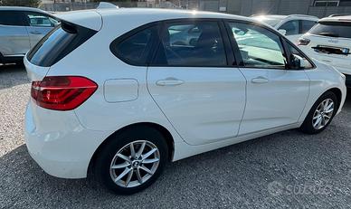 Bmw serie 2 active tourer 116 cv diesel automatica