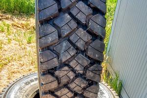 Gomme  autocarro nuove Leao D 980 315/80 R 22,5