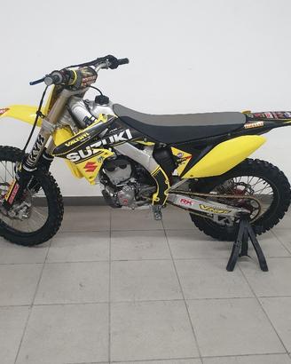 Suzuki RM 250 Z Cross