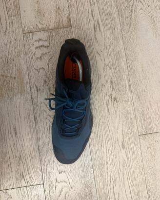 Scarpe Adidas Terrex 45 1/3 bli