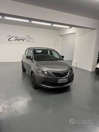 Lancia Ypsilon 1.0 FireFly 5 porte S&S Hybrid Ecoc