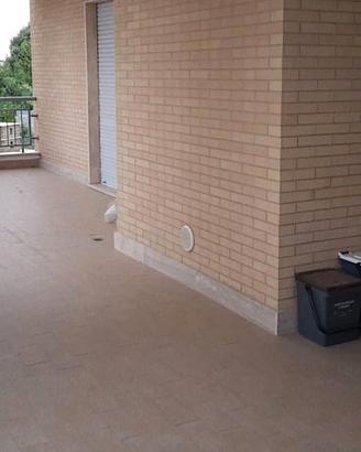 ACILIA MONTI DI SAN PAOLO BILOCALE Con BALCONE