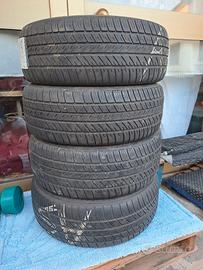 4 pneumatici Michelin