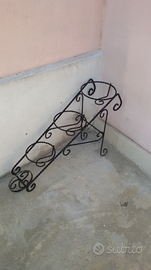 Porta vasi in ferro battuto