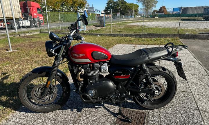 Triumph Street Scrambler