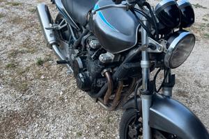kawasaki zr7