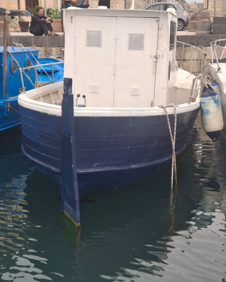 Gozzo in legno 7m 40cv Nanni (no patente nautica)