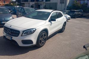 Mercedes-benz CLA 200 d Automatic Premium