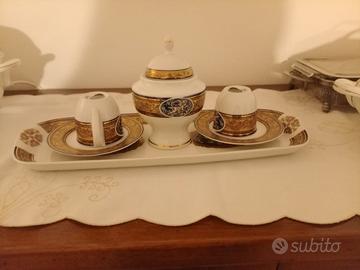 servizio da caffè  in porcellana di Limonges