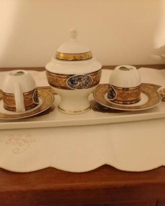 servizio da caffè  in porcellana di Limonges