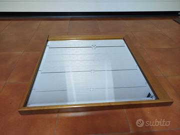 Specchio con cornice in legno 70x70 cm