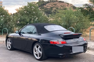Porsche 911  carrera 2 Cabrio 996