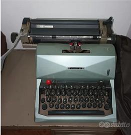 macchina da scrivere olivetti