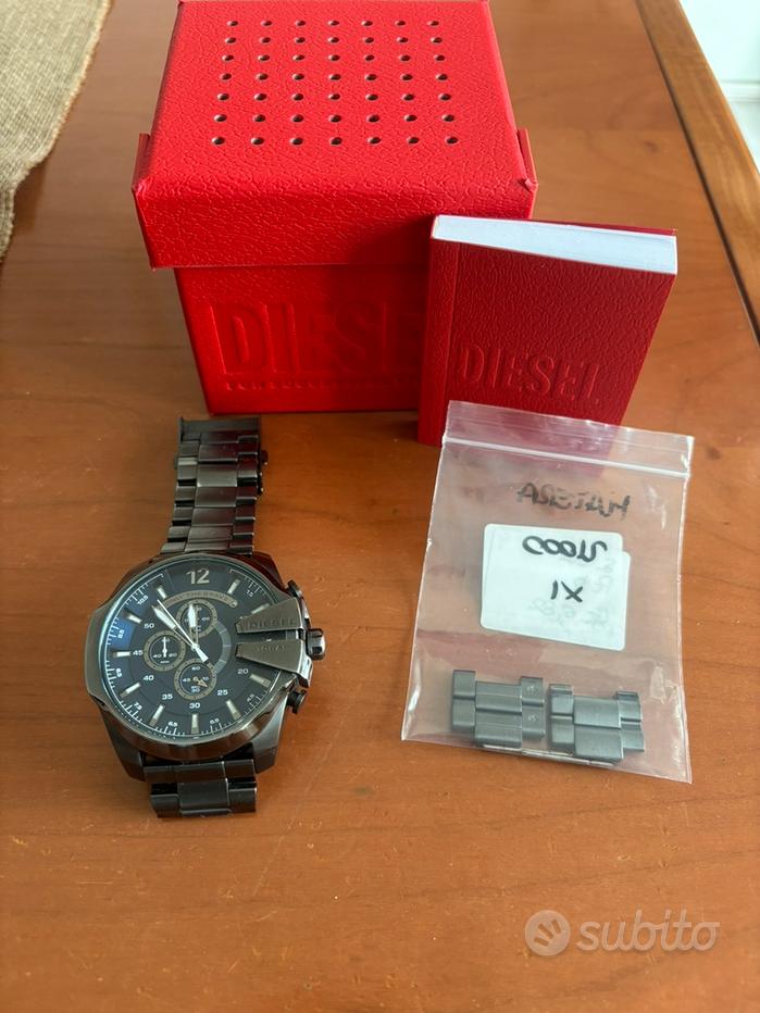 Diesel Orologio da uomo Overflow, movimento cronografo, cassa in acciaio inossidabile nero da 49 mm con bracciale in acciaio inossidabile, DZ4316