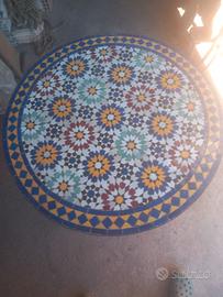 Tavolino rotondo marocchino mosaicato